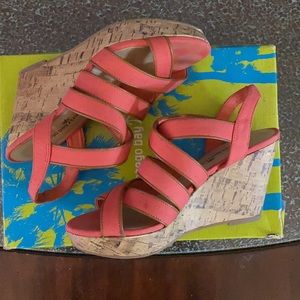 Montelongo bay club coral/brown wedges size 6.5